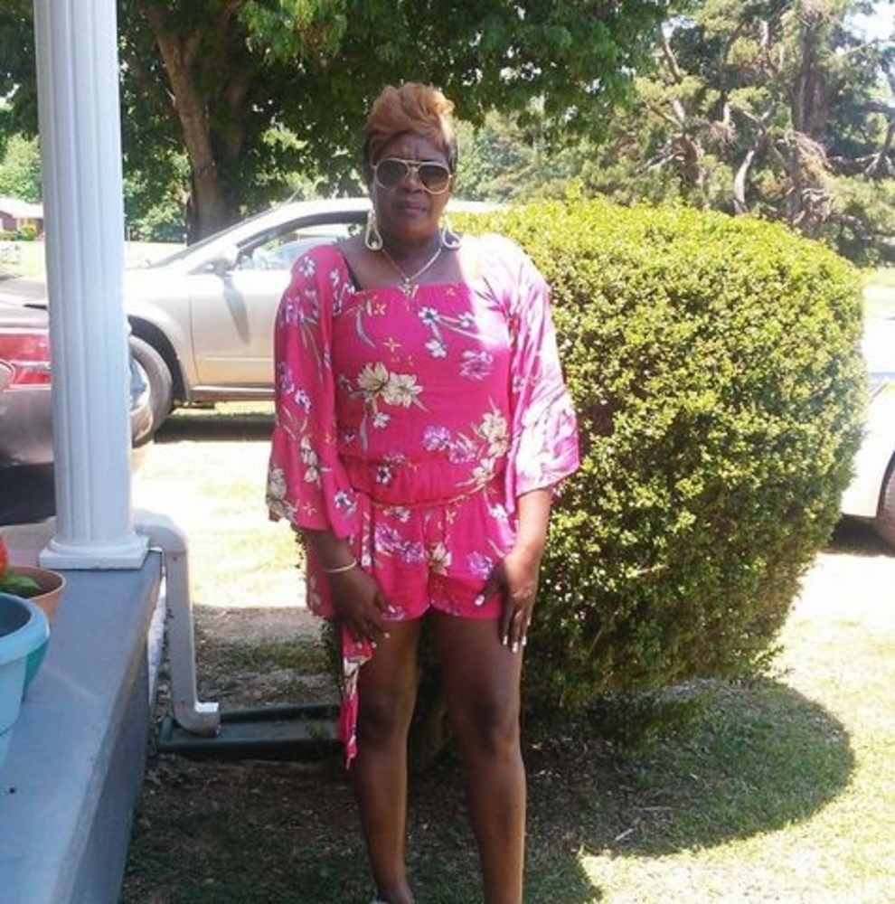 Meet your Posher, Marcia